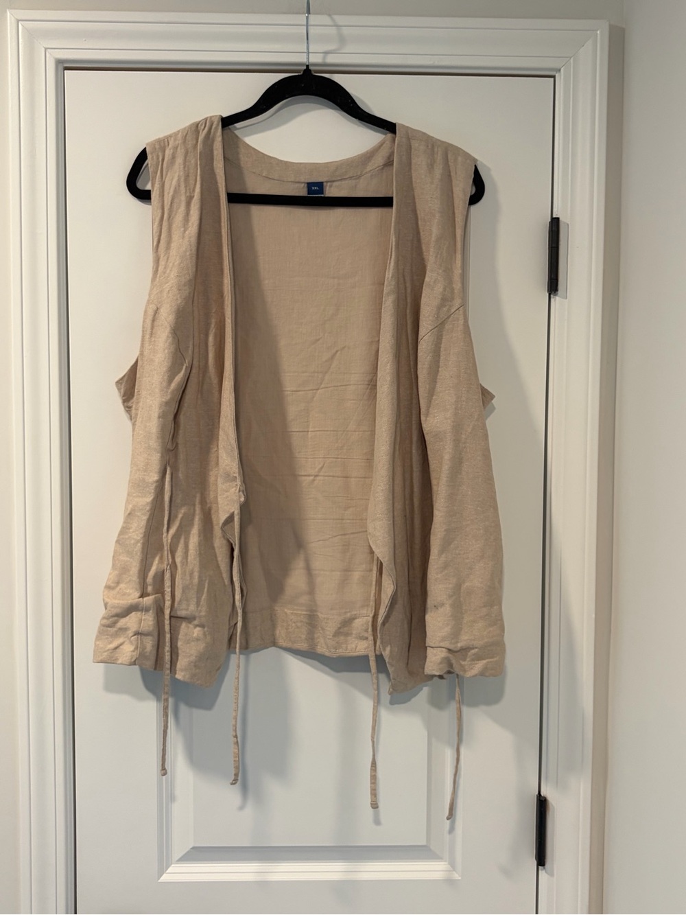 3/$20 Old Navy Neutral Beige Open-Front Vest